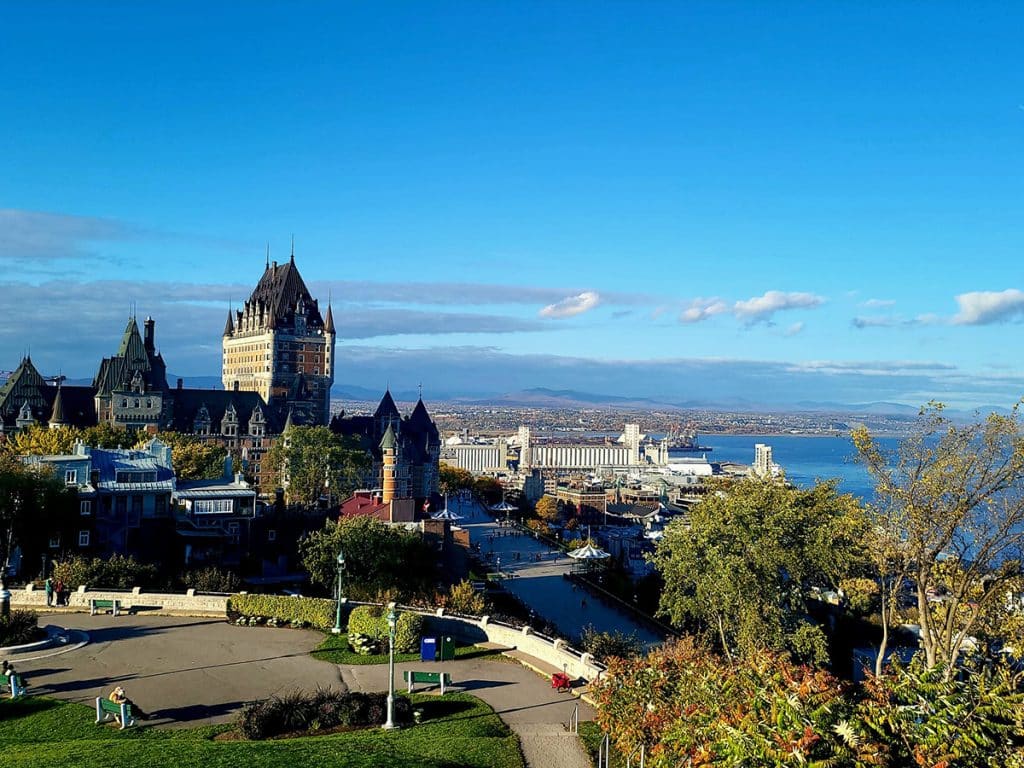Faire son PVT au Canada
